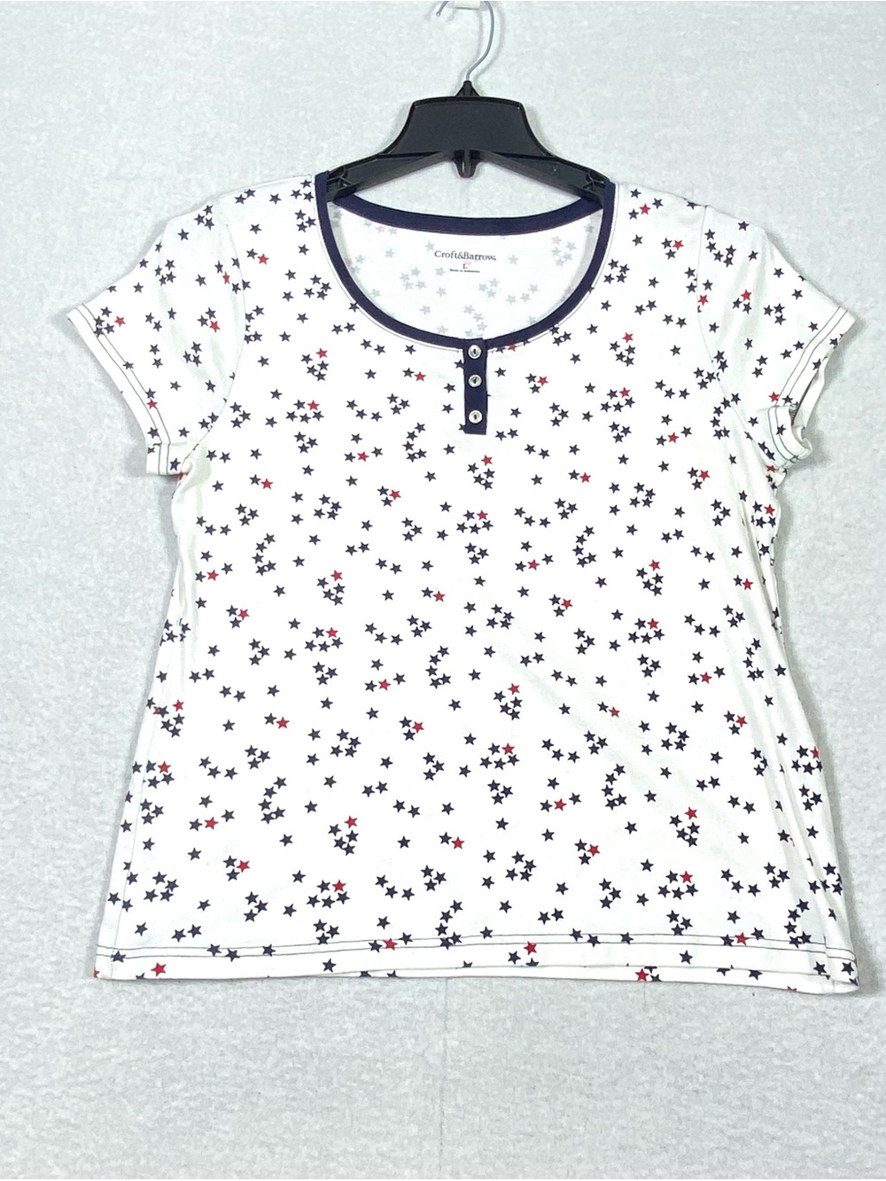 Croft & Barrow Star Print Henley Top Womens L Red White Blue Americana Patriotic